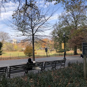 Riverside Park - Beautiful day in the city - Parks Near Me Riverside Park - Beautiful day in the city - Parks Near Me