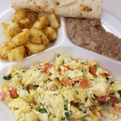 Torteria Las Tortugas - Breakfast plate