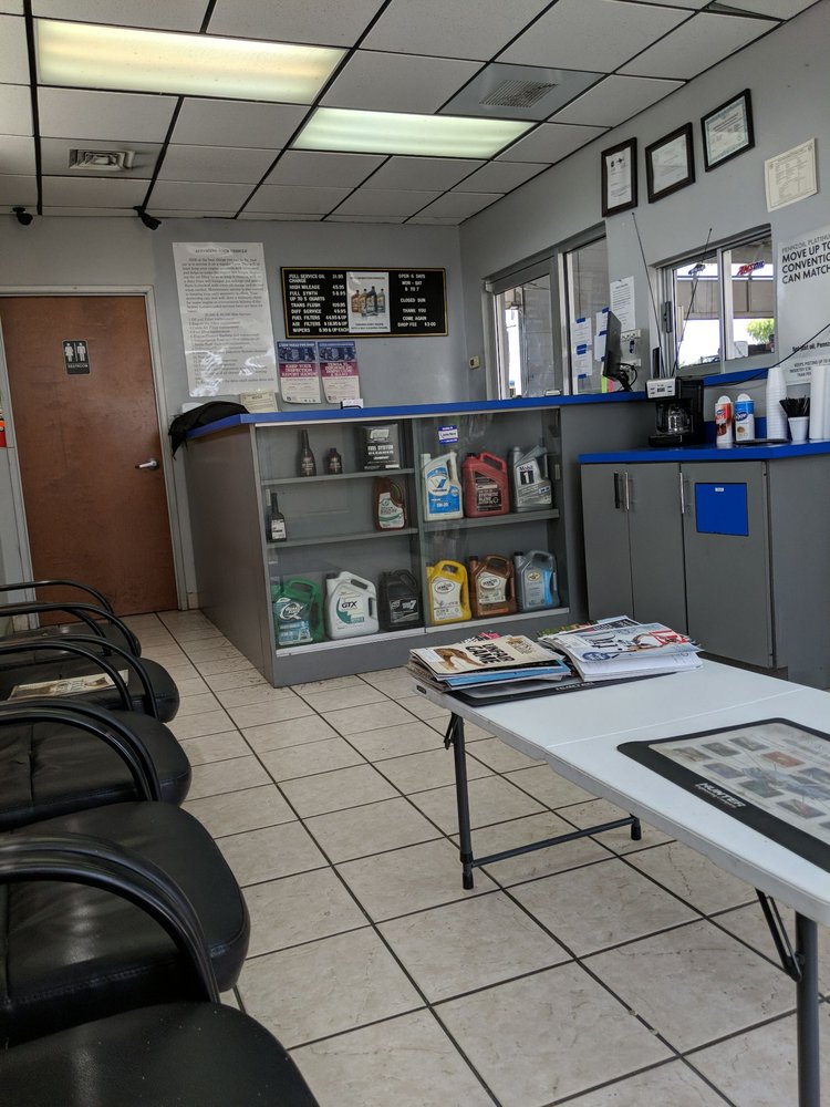 EULESS EXPRESS LUBE 12 Reviews 2740 W Euless Blvd, Euless, Texas