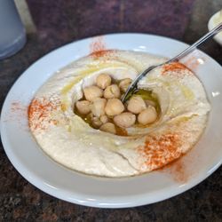 Al Fawwal - Hummus Bil Tahina