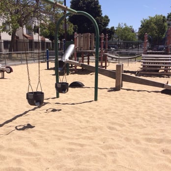 Buchanan Street Mall - The Playground - Parks Near Me - San Francisco, California