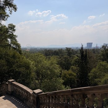 Castillo de Chapultepec - Balcony outside the castle and cafe - Museums Near Me - Ciudad de México, DIF Castillo de Chapultepec - Balcony outside the castle and cafe - Museums Near Me - Ciudad de México, DIF