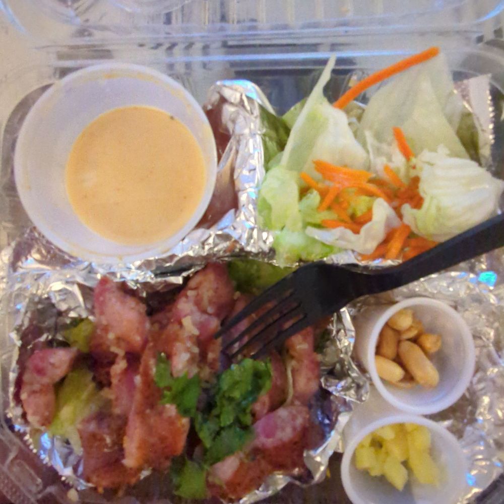 Tee Nee Thai Cuisine - Thai sausage which was still good, but not what it used to be - Thai Near Me - San Jose, California