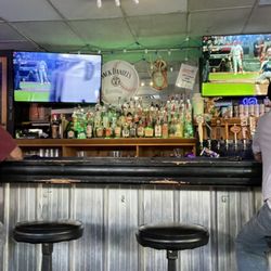 Riverside Tavern