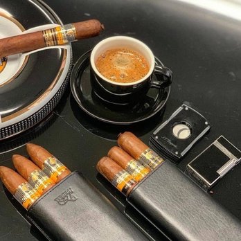 Kuros Smoke Louge - Tobacco Shops Near Me - Condado, Puerto Rico