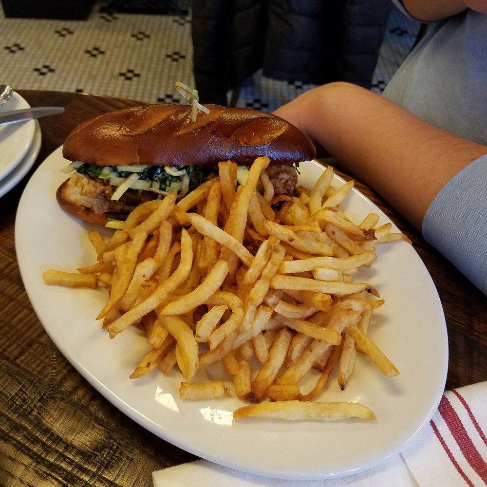 The Smith - Spicy fried chicken sandwich - New American Near Me - Washington, DC, District of Columbia