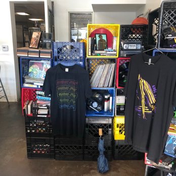 HiFi Kitchen - Food, music represented - Dec 2021 - Filipino Near Me - Los Angeles, California