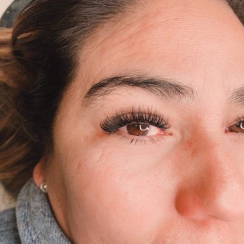 Bella Eyelashes - Eyelash Service Near Me