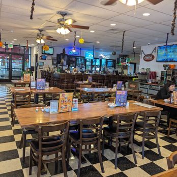 Big City Diner - Pearlridge - Comfortable setting. - Diners Near Me - Aiea, Hawaii Big City Diner - Pearlridge - Comfortable setting. - Diners Near Me - Aiea, Hawaii