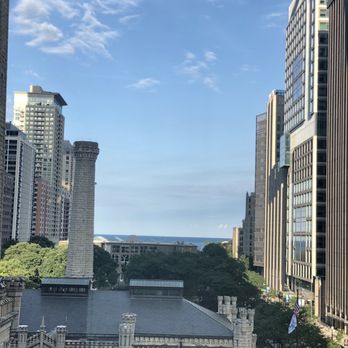 NoMI - More of the gorgeous view - Bars Near Me - Chicago, Illinois