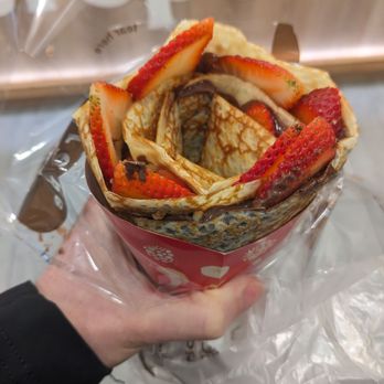T-Swirl Crepe - Strawberry Nutella crepe - Desserts Near Me - Brooklyn, New York T-Swirl Crepe - Strawberry Nutella crepe - Desserts Near Me - Brooklyn, New York
