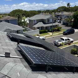 Pressure Pros - Second story solar panels being bird proofed