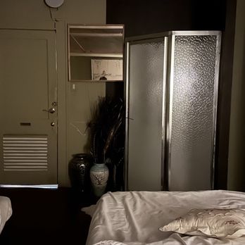 Cheeva Som Retreat - Massage Near Me - Houston, Texas
