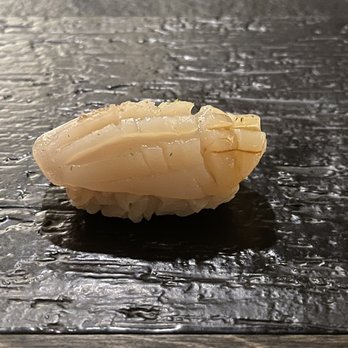 Sato Omakase - Muki hotate (scallop) - Sushi Bars Near Me - San Francisco, California Sato Omakase - Muki hotate (scallop) - Sushi Bars Near Me - San Francisco, California