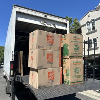 Good Deeds Moving - Boxes and Furniture - Movers Near Me - Irvine, California