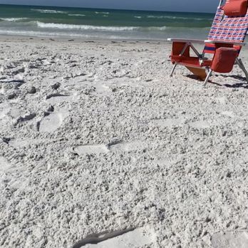 Siesta Key Beach - The beach is perfect...white sand feels like powder and is cool to the touch. - Beaches Near Me - Sarasota, Florida Siesta Key Beach - The beach is perfect...white sand feels like powder and is cool to the touch. - Beaches Near Me - Sarasota, Florida