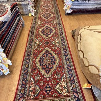 Heriz Rug Center - Inside - Rugs Near Me - Burlingame, California Heriz Rug Center - Inside - Rugs Near Me - Burlingame, California