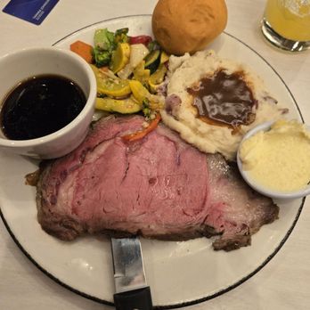 LB Grill - Prime rib special with red mashed potatoes and gravy, vegetables, au jus,butter & roll - Breakfast & Brunch Near Me - Sparks, Nevada LB Grill - Prime rib special with red mashed potatoes and gravy, vegetables, au jus,butter & roll - Breakfast & Brunch Near Me - Sparks, Nevada