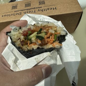 Sushi Burrito - Sushi burrito with poke salmon and tuna. - Poke Near Me - Los Angeles, California Sushi Burrito - Sushi burrito with poke salmon and tuna. - Poke Near Me - Los Angeles, California