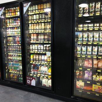 Sunoco Station - Tons of energy drinks, even ice cream. - Gas Stations Near Me - Mt Pleasant, South Carolina