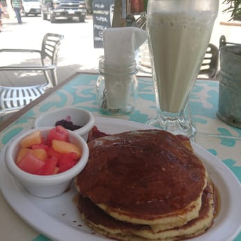 Que Huevos - Breakfast & Brunch Near Me - Playa del Carmen, ROO Que Huevos - Breakfast & Brunch Near Me - Playa del Carmen, ROO