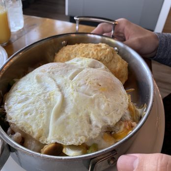 Southern Belle’s - Skirt Steak Skillet - Breakfast & Brunch Near Me - Yorkville, Illinois Southern Belle’s - Skirt Steak Skillet - Breakfast & Brunch Near Me - Yorkville, Illinois