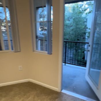Ridgestone - Apartments Near Me - Lake Elsinore, California Ridgestone - Apartments Near Me - Lake Elsinore, California