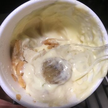 Scholl Bros BBQ - Banana pudding with brown/green bananas :( - Barbeque Near Me - Paris, Texas Scholl Bros BBQ - Banana pudding with brown/green bananas :( - Barbeque Near Me - Paris, Texas