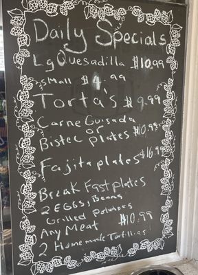 Nando's Tacos by null