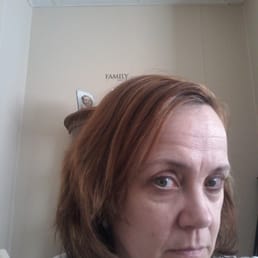 Julie asked me what I wanted. Told her thin, face-framing partial highlights. Got chunky, & a BAD cut from Julie. Tina's unprofessional.