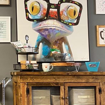 Daily Dose Cafe - Adorable decor! - Cafes Near Me - Charleston, West Virginia Daily Dose Cafe - Adorable decor! - Cafes Near Me - Charleston, West Virginia