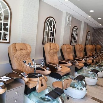 Julep Nails & Spa - Eyelash Service Near Me - Fort Belvoir, Virginia Julep Nails & Spa - Eyelash Service Near Me - Fort Belvoir, Virginia