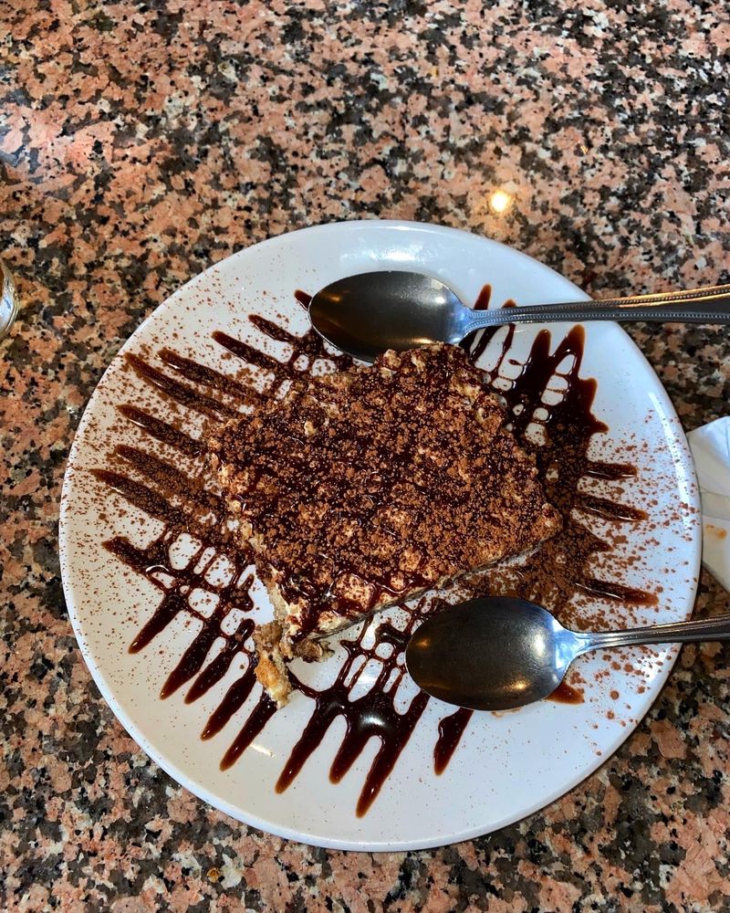 Food from Pasta E Basta