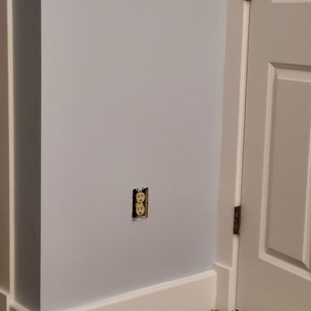 King's Creek Plantation - This is a huge hazard, considering we have kids! ... unacceptable!! - Vacation Rentals Near Me - Williamsburg, Virginia
