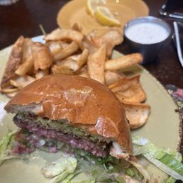 Burger minus onion and aioli Burger minus onion and aioli