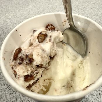 Dairy Queen Ltd Brazier - Turtle Blizzard :/ - Ice Cream & Frozen Yogurt Near Me - Oldsmar, Florida Dairy Queen Ltd Brazier - Turtle Blizzard :/ - Ice Cream & Frozen Yogurt Near Me - Oldsmar, Florida