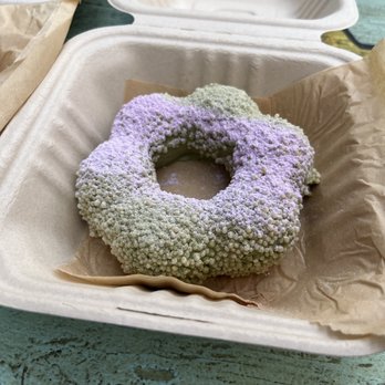 AlimamaTea - matcha mochi donut - Desserts Near Me - New York, New York