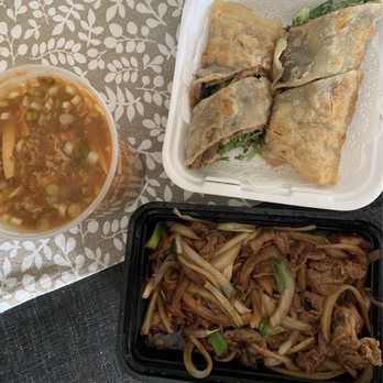 Min's Dumpling House - 5. Beef Roll w 38. Scallion Beef & 84. Hot & Sour Soup 6.02.24 - Dim Sum Near Me - Corona, California