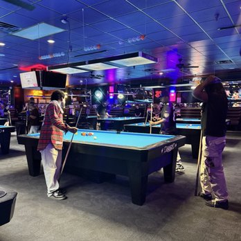 Griffs Bar & Billiards - Pool Halls Near Me - Las Vegas, Nevada