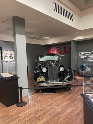 Museum of Tulsa History by null