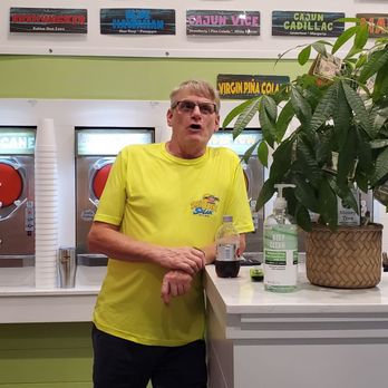 Daiquiri Shak - The owner is a friendly guy! - Cocktail Bars Near Me - Bay Saint Louis, Mississippi
