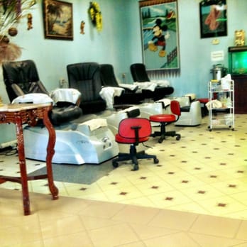 Modern Nails by Rose - Pedicure area. - Nail Salons Near Me - Houston, Texas Modern Nails by Rose - Pedicure area. - Nail Salons Near Me - Houston, Texas
