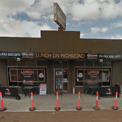 Lunch on Richmond