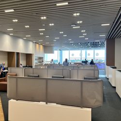 Lufthansa Business Lounge Satellitenterminal Schengen