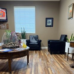 Steven Kendrick, DDS - Waiting room