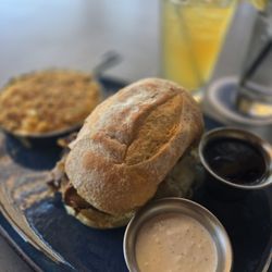 Quill Creek Restaurant & Grill