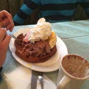 SKD Kitchen And Drinks - Ice cream waffle - Pizza Near Me - Saint Pete Beach, Florida SKD Kitchen And Drinks - Ice cream waffle - Pizza Near Me - Saint Pete Beach, Florida