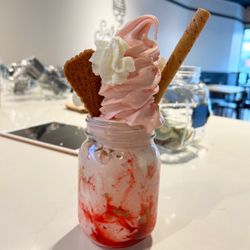 Surreal Creamery - Make Your Own Mason Jar: Strawberry ice cream with Strawberry syrup,Chocolate Straws,Whipped cream,Biscoff cookies