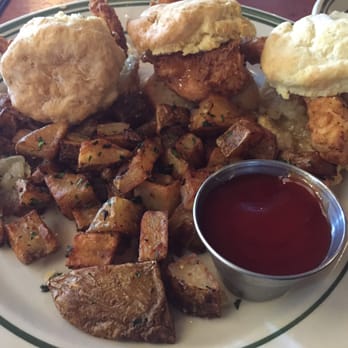 Ted's Bulletin 14th - Chicken 'n biscuits - Breakfast & Brunch Near Me - Washington, DC, District of Columbia Ted's Bulletin 14th - Chicken 'n biscuits - Breakfast & Brunch Near Me - Washington, DC, District of Columbia
