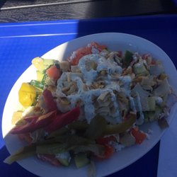 Bistro Mediterraneo - Salade grec avec poulet.